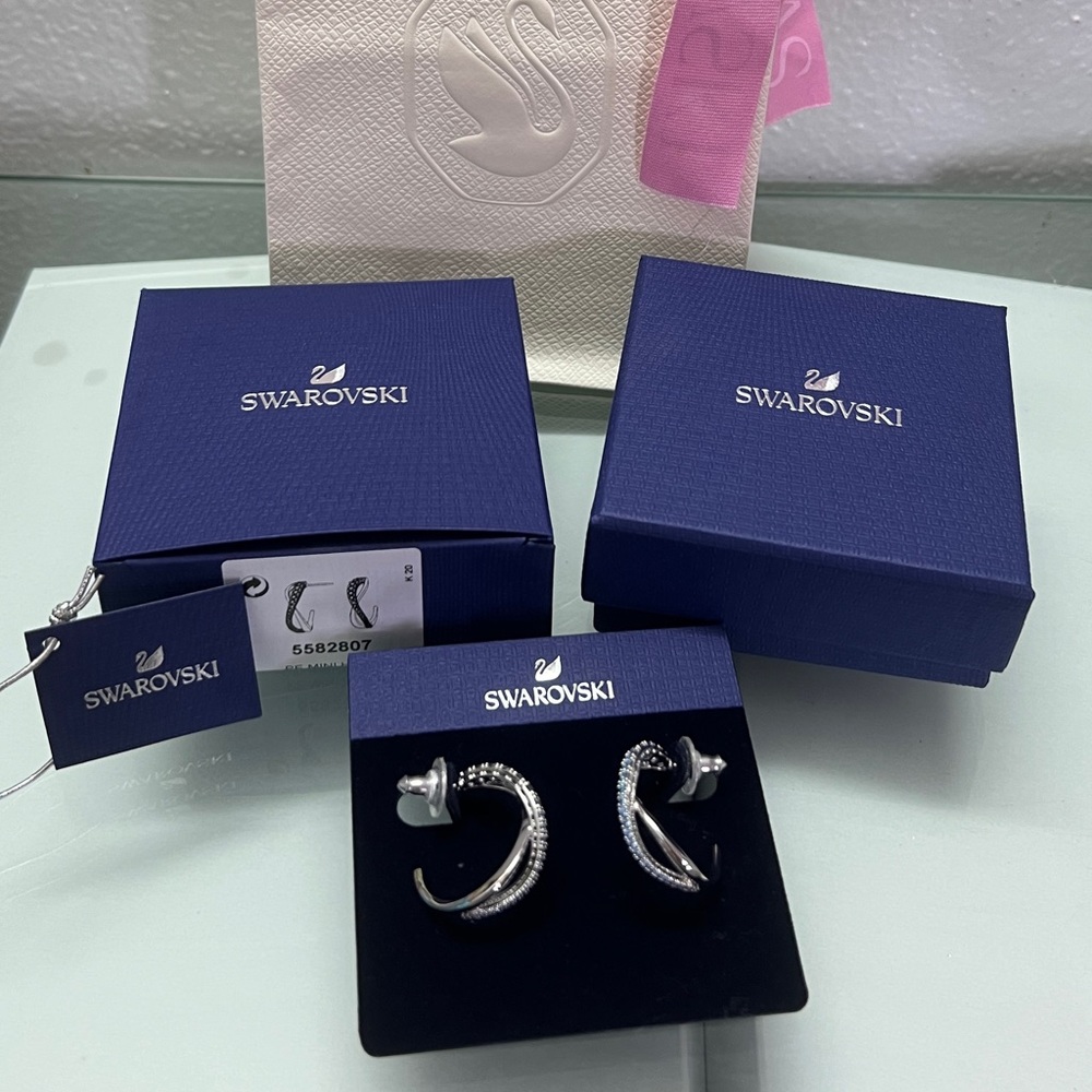 SWAROVSKI hoops - Picture 3 of 9